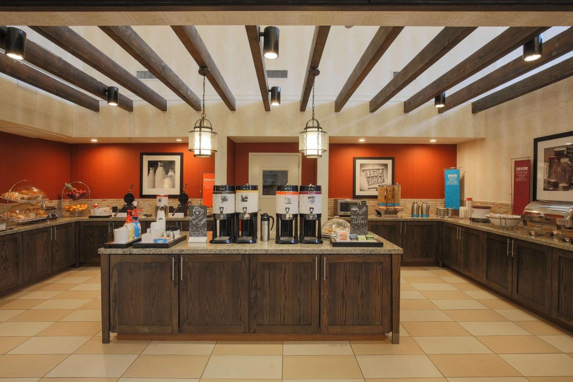 Hampton Inn&Suites Camarillo Extérieur photo